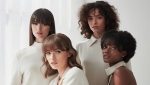 découvrez si la frange rideau est adaptée à votre type de cheveux et comment la styliser pour sublimer votre coiffure au quotidien.